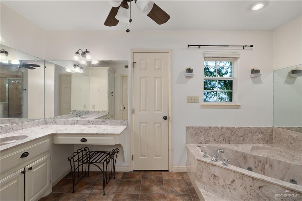 909 Anthony Street Weslaco, TX 78596 - Photo 12 of 20