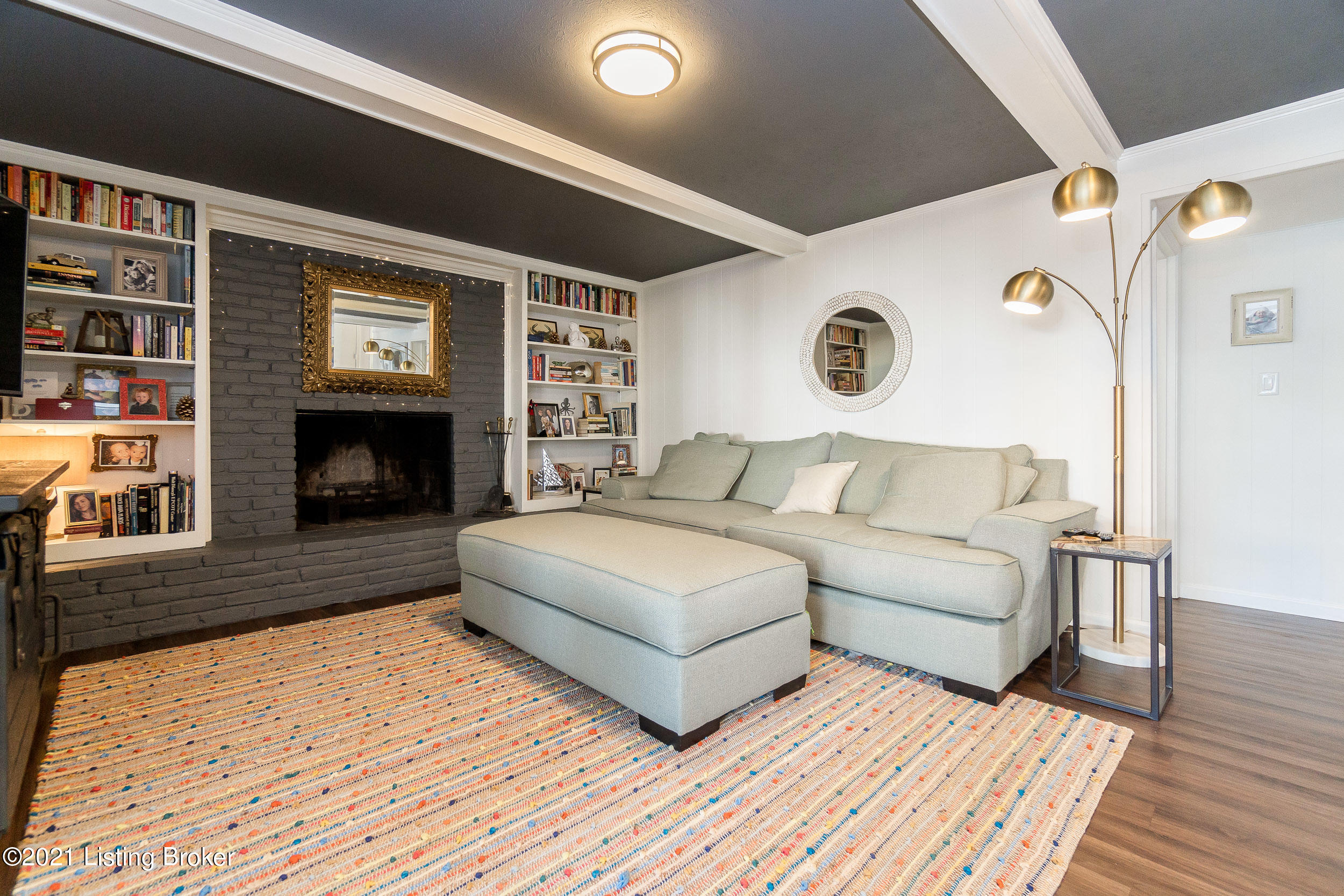 6813 Tottenham Road Louisville, KY 40207 - Photo 23 of 59 6813 Tottenham Rd-48