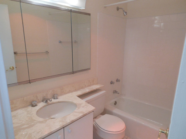 5415 North Sheridan Road, Unit 4703 Chicago, IL 60640 - Photo 14 of 16