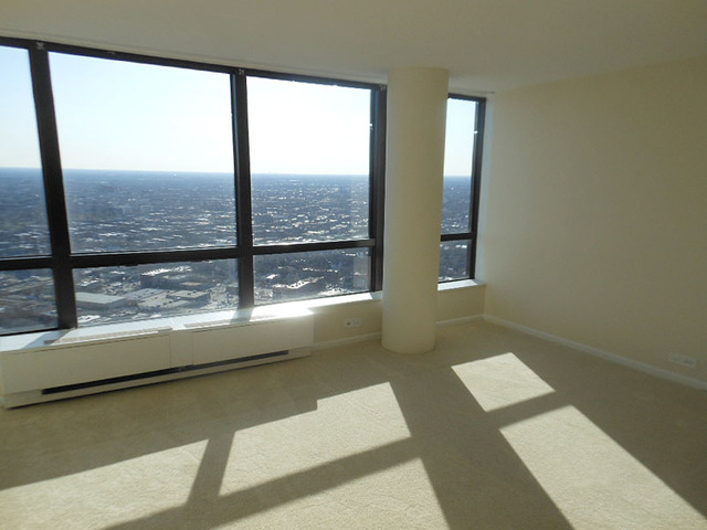 5415 North Sheridan Road, Unit 4703 Chicago, IL 60640 - Photo 5 of 16