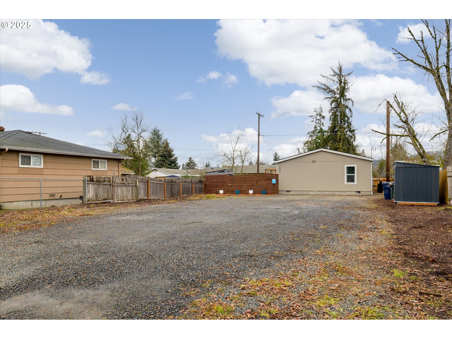 738 Centennial Boulevard Springfield, OR 97477 - Photo 34 of 35 Parking