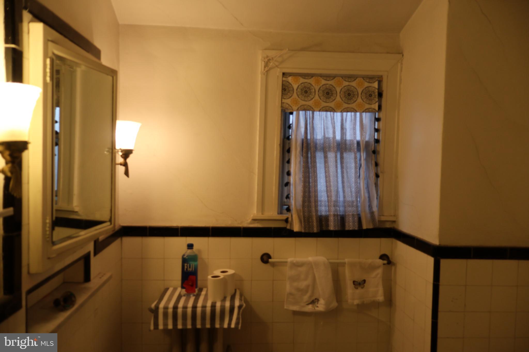 6485 Morris Park Road Philadelphia, PA 19151 - Photo 4 of 26 Main Bath 2