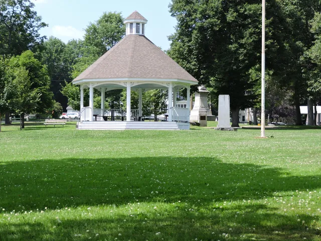 $289,900 | 67 Church Street, Gardiner, ME 04345