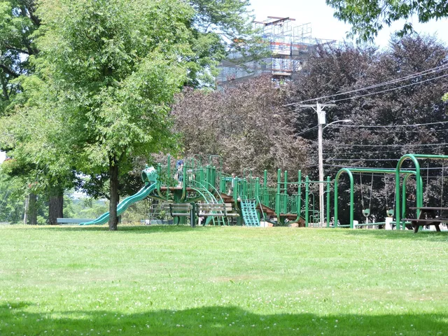 $289,900 | 67 Church Street, Gardiner, ME 04345