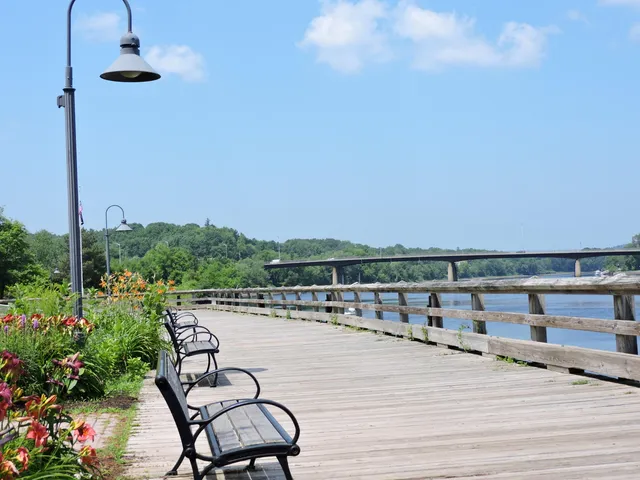 $289,900 | 67 Church Street, Gardiner, ME 04345