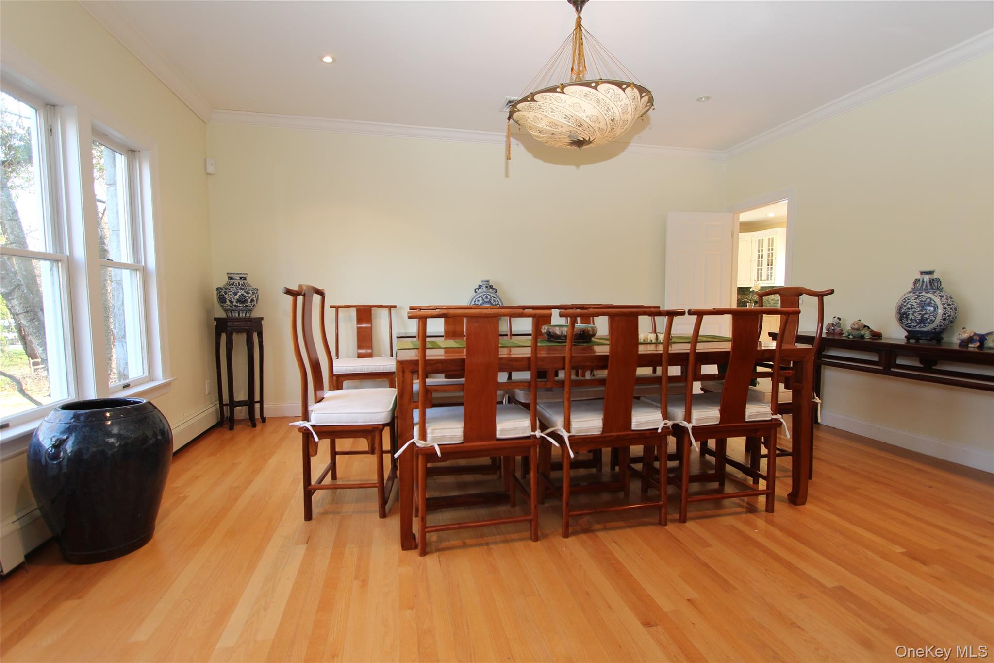 445 Grace Church Street Rye, NY 10580 - Photo 6 of 20