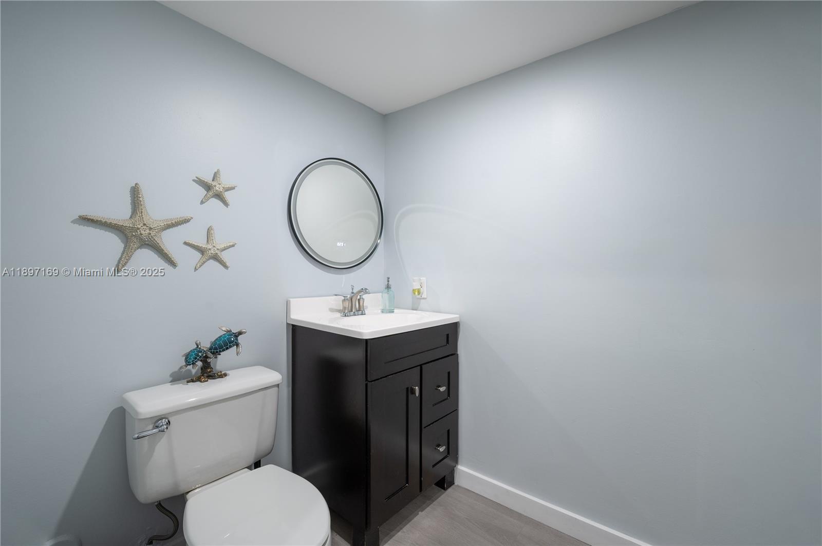 15863 Southwest 71st Street Miami, FL 33193 - Photo 19 of 35