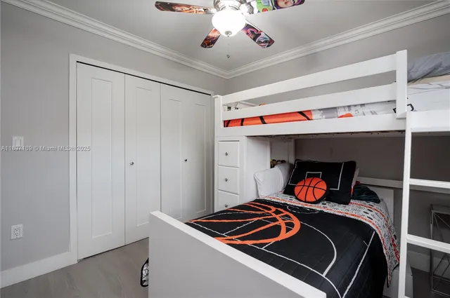 $549,000 | 15863 Southwest 71st Street, Miami, FL 33193