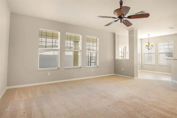 $3,150 | 6112 Parkset Drive, Lithia, FL 33547