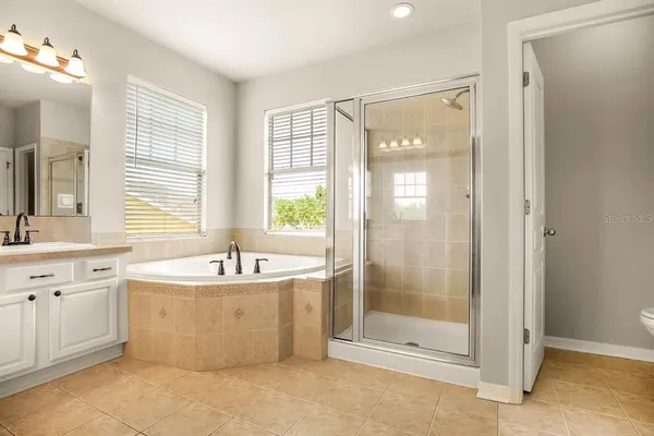 $3,150 | 6112 Parkset Drive, Lithia, FL 33547