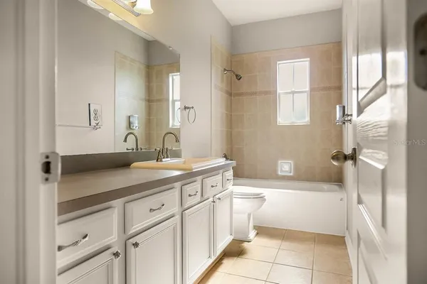 $3,150 | 6112 Parkset Drive, Lithia, FL 33547
