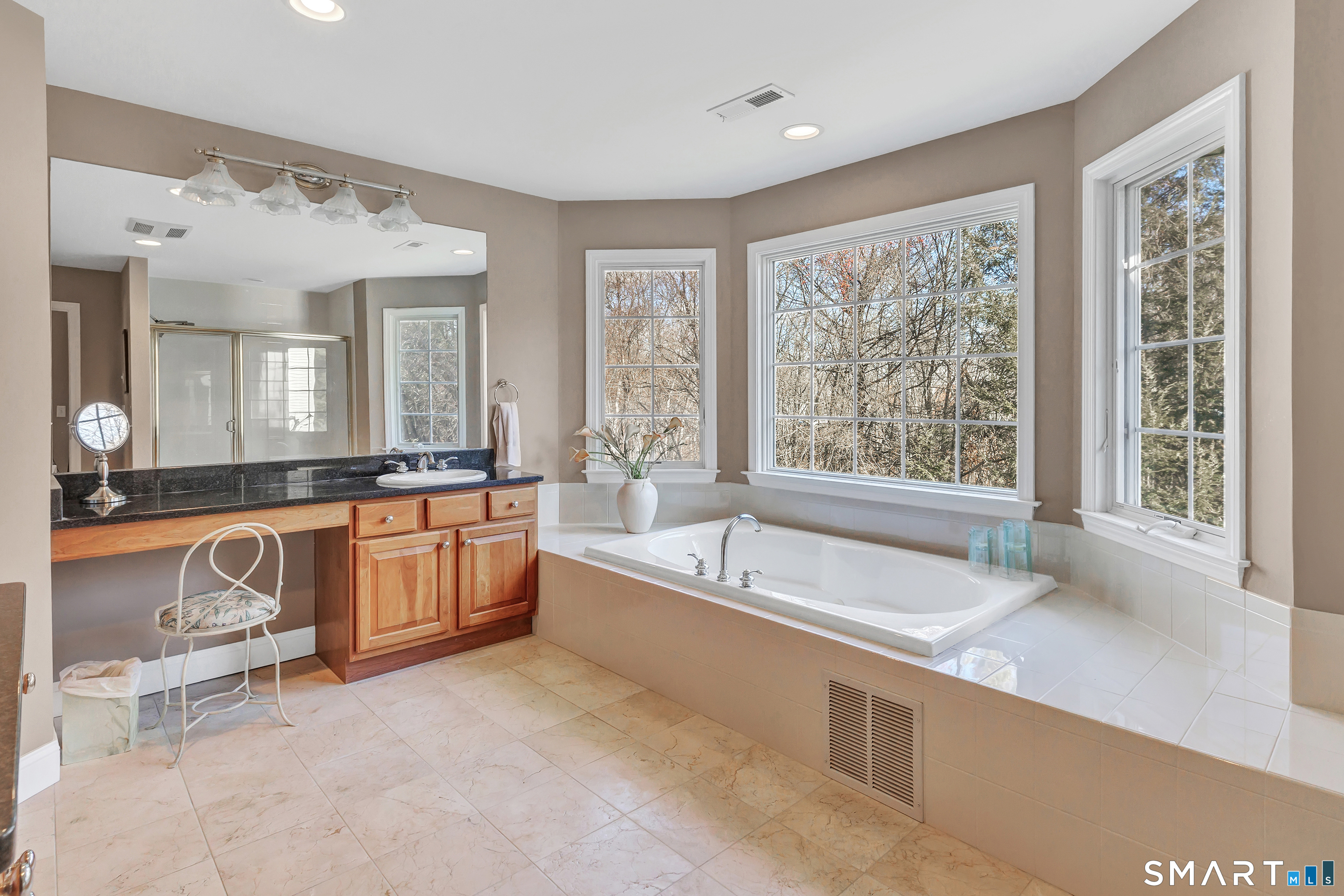 230 Fitch's Pass, Unit 230 Trumbull, CT 06611 - Photo 30 of 40