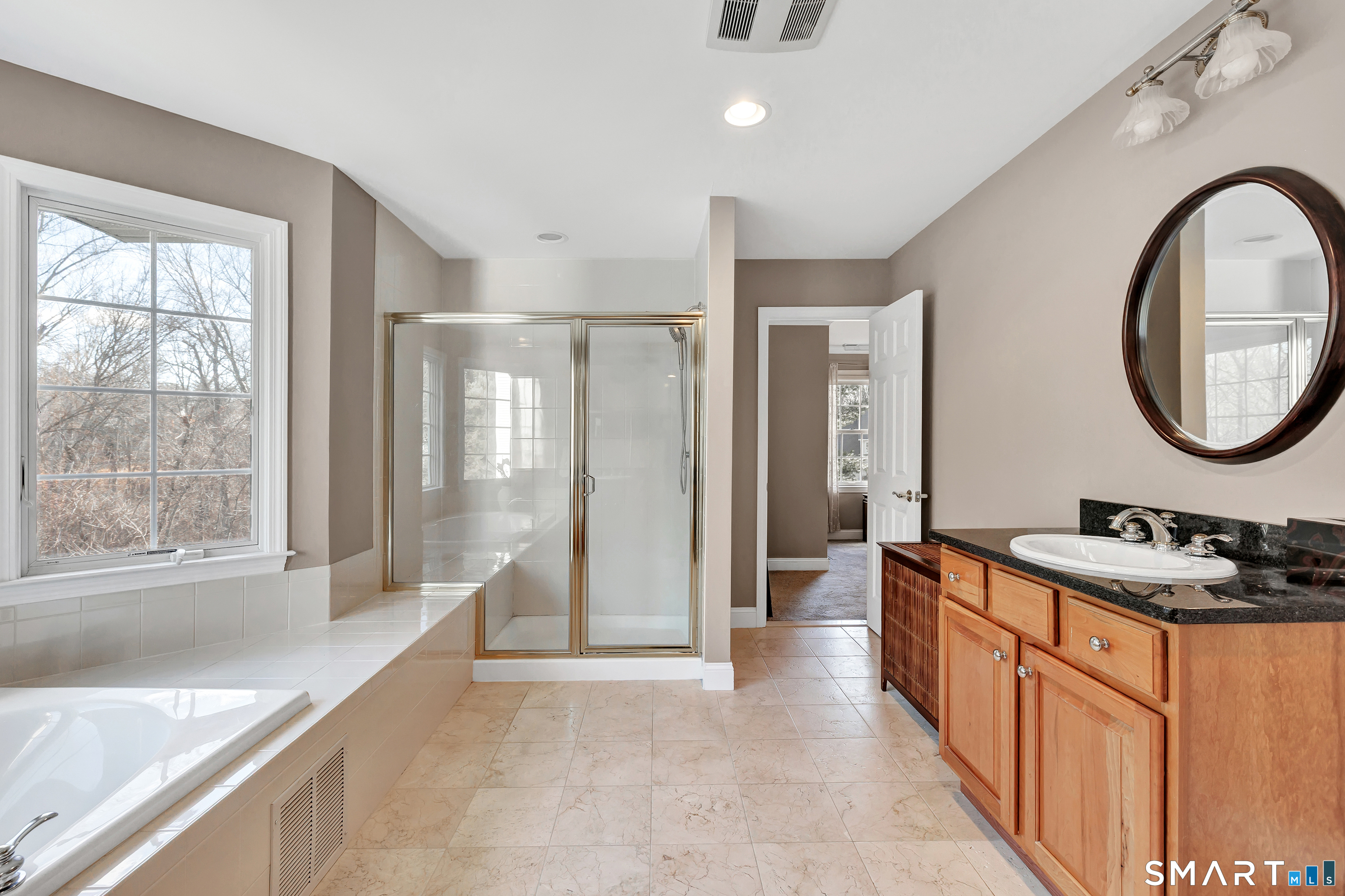 230 Fitch's Pass, Unit 230 Trumbull, CT 06611 - Photo 31 of 40