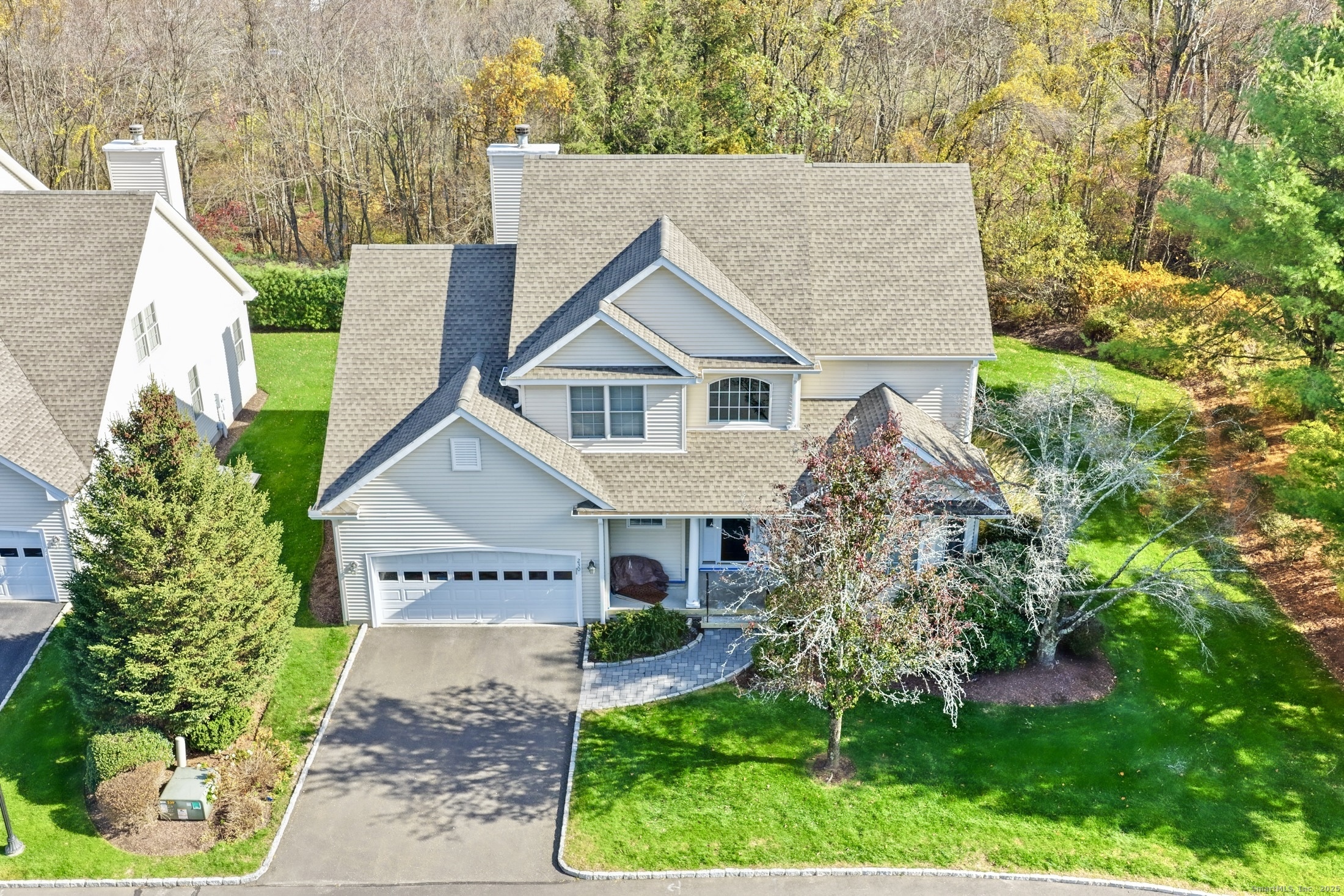 230 Fitch's Pass, Unit 230 Trumbull, CT 06611 - Photo 6 of 40