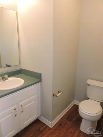 $1,895 | 1897 Gulf Bay Lane, Pensacola, FL 32506