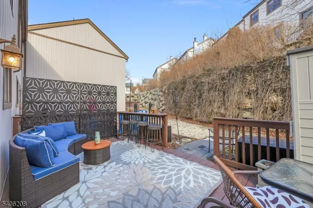 $389,000 | 329 Alpine Court, Unit 29, Stanhope, NJ 07874