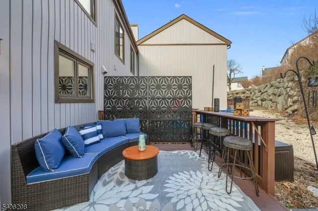 $389,000 | 329 Alpine Court, Unit 29, Stanhope, NJ 07874