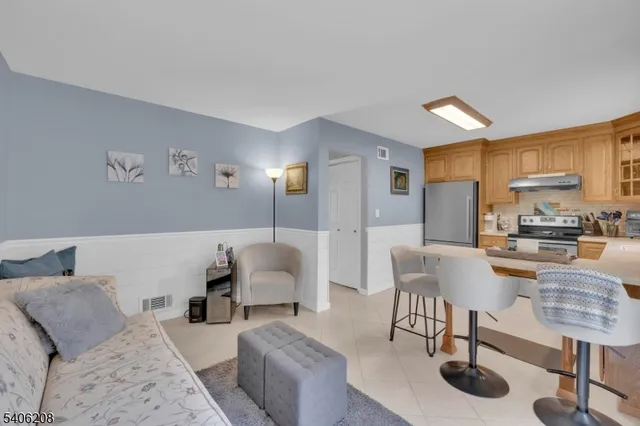 $389,000 | 329 Alpine Court, Unit 29, Stanhope, NJ 07874