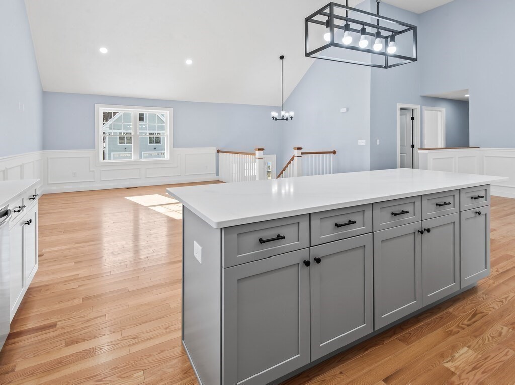 23 Orrison Street Worcester, MA 01609 - Photo 14 of 41