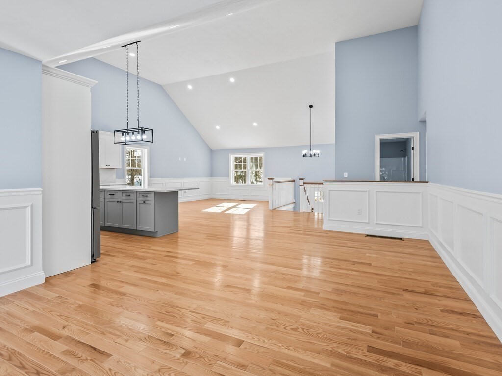 23 Orrison Street Worcester, MA 01609 - Photo 10 of 41