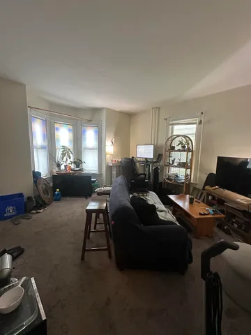 $1,500 | 43 Clarke Street, Unit 1, Burlington, VT 05401