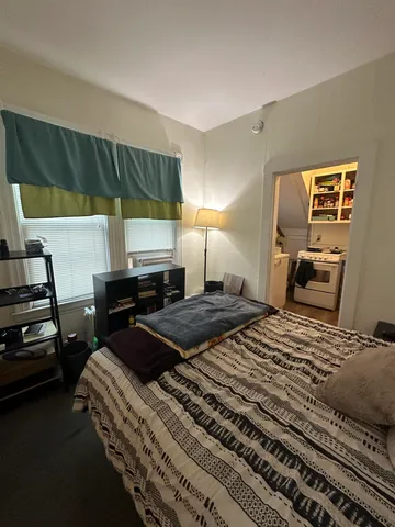 $1,500 | 43 Clarke Street, Unit 1, Burlington, VT 05401