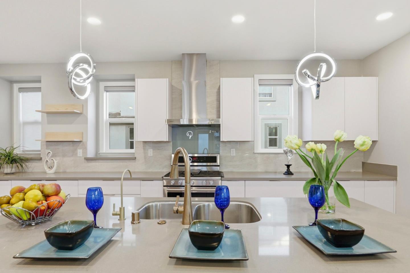 1427 Lavender Loop Milpitas, CA 95035 - Photo 2 of 46