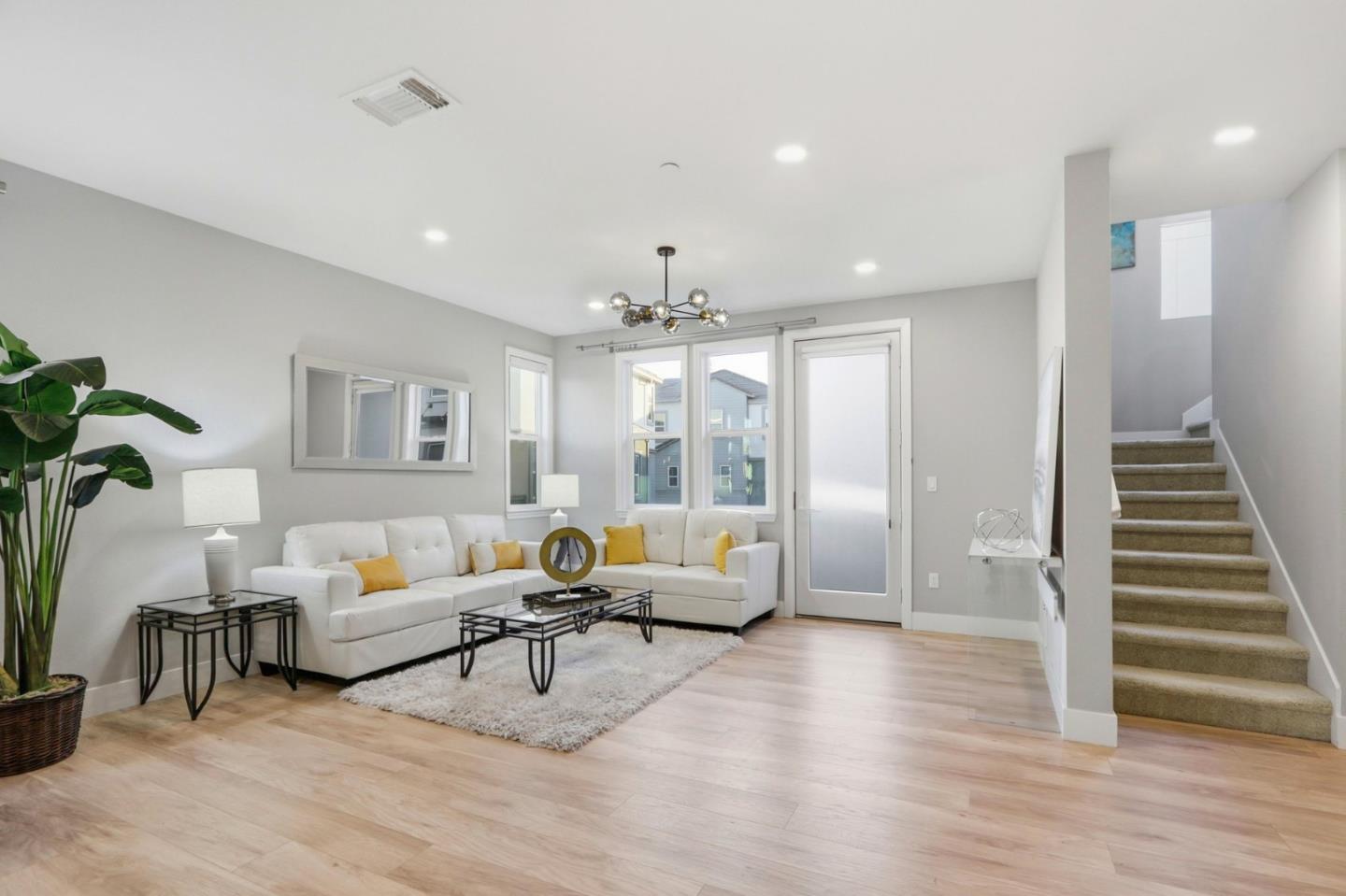 1427 Lavender Loop Milpitas, CA 95035 - Photo 5 of 46