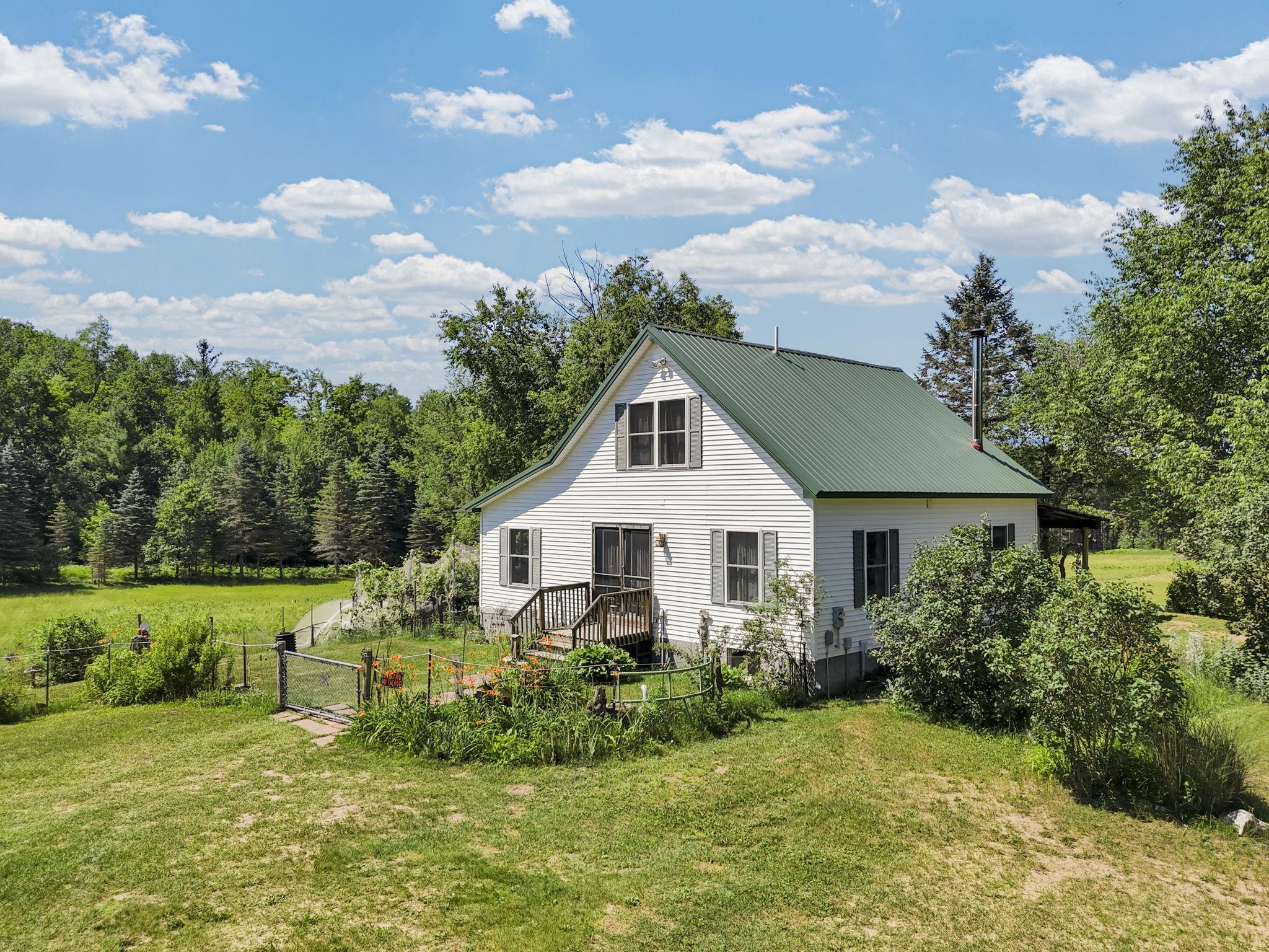 12549 Puffer Road Southwest Fife Lake, MI 49633 - Photo 52 of 67 1947814-0ab76eac-d95e-4121-b211-fb1aa379caac.JPG