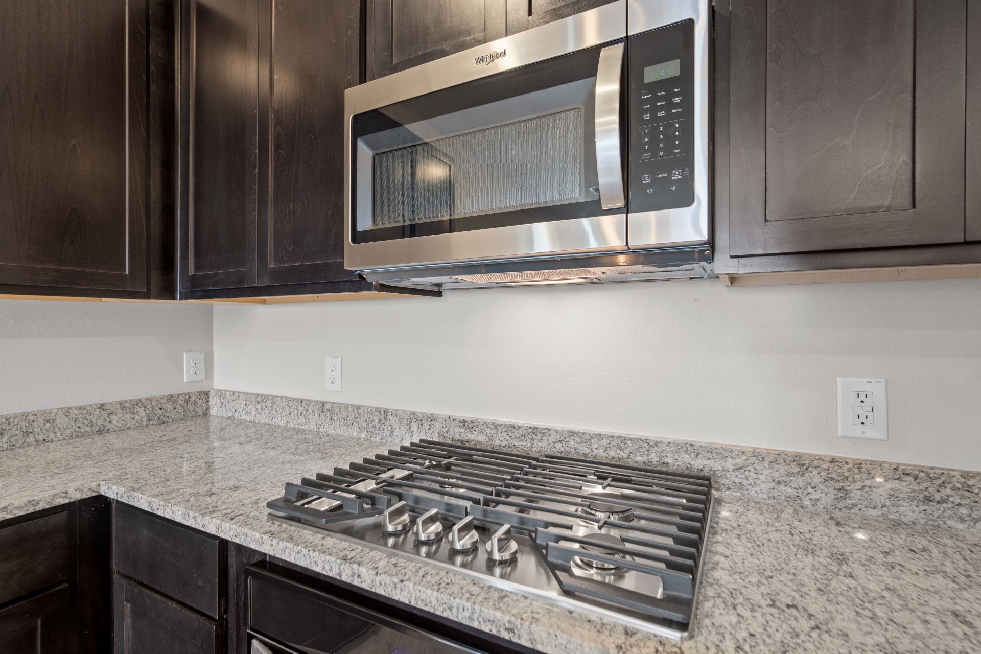 12203 Ridge Top Drive Conroe, TX 77304 - Photo 6 of 26