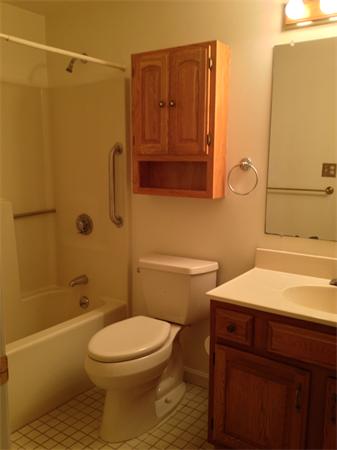 701 Ridgefield Circle, Unit D Clinton, MA 01510 - Photo 11 of 21 Gallery Image 11