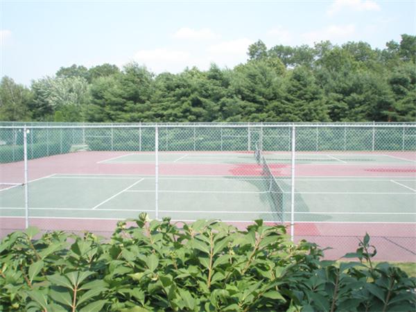 701 Ridgefield Circle, Unit D Clinton, MA 01510 - Photo 20 of 21 Gallery Image 20