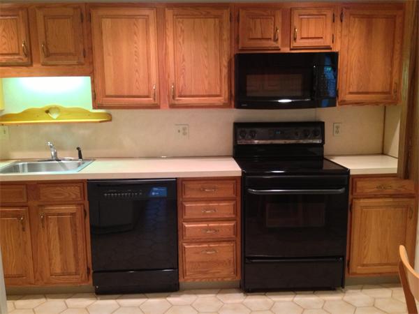 701 Ridgefield Circle, Unit D Clinton, MA 01510 - Photo 6 of 21 Gallery Image 6