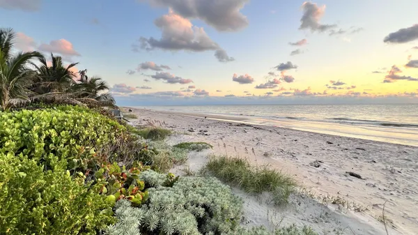 $7,500 | 5500 Old Ocean Boulevard, Unit 202, Ocean Ridge, FL 33435