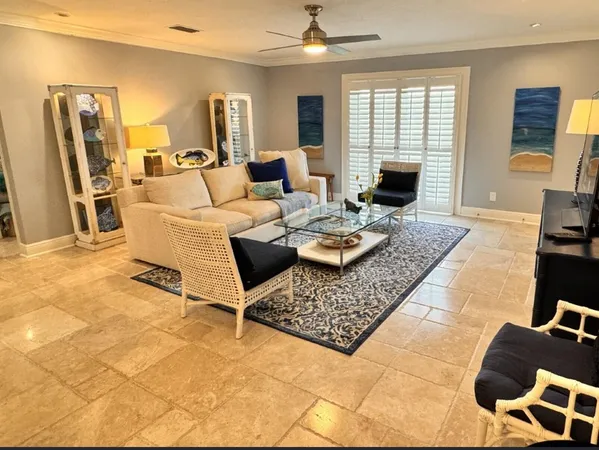 $7,500 | 5500 Old Ocean Boulevard, Unit 202, Ocean Ridge, FL 33435
