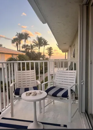 $7,500 | 5500 Old Ocean Boulevard, Unit 202, Ocean Ridge, FL 33435
