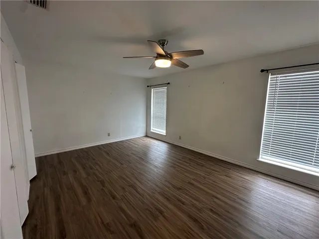 $2,000 | 4621 Haverhill Lane, Corpus Christi, TX 78411