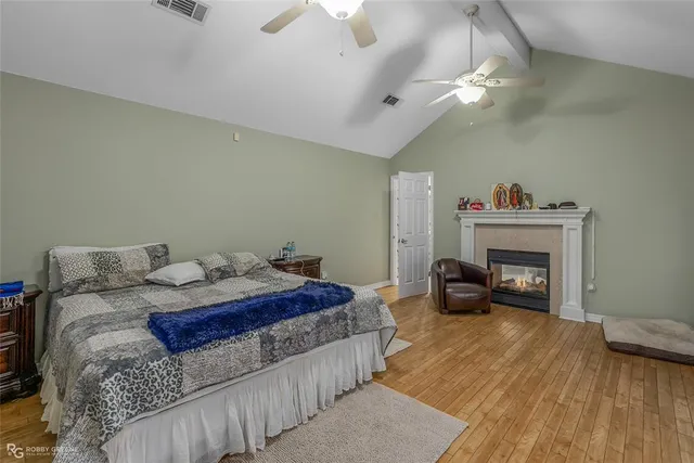 $899,000 | 276 East Bessie Street, Coushatta, LA 71019