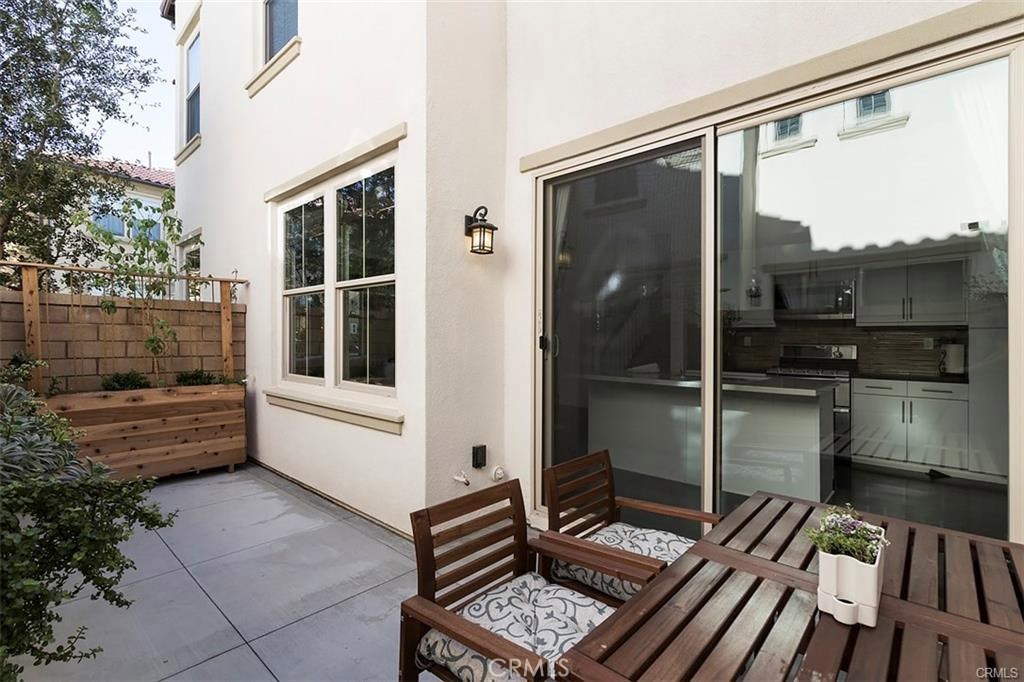 88 Agave Lake Forest, CA 92630 - Photo 12 of 26 a view of a balcony with a stove