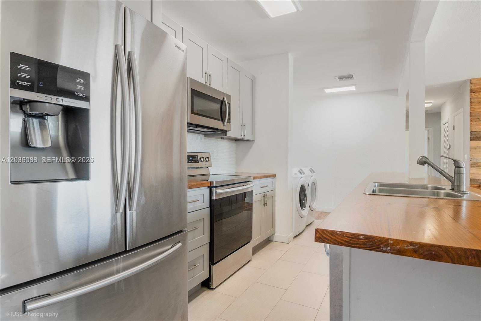 11601 Southwest 141st Street Miami, FL 33176 - Photo 4 of 15