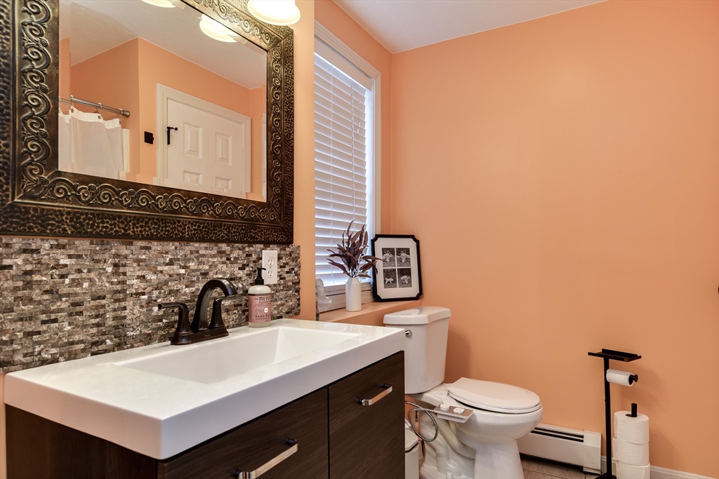 34 Oran Street Worcester, MA 01605 - Photo 31 of 42