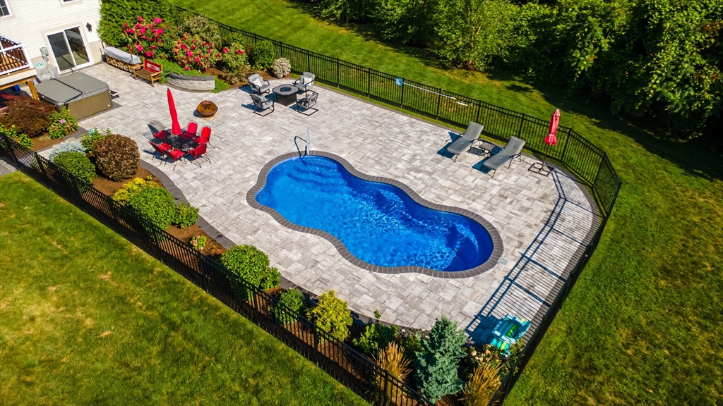710 George Hill Road Lancaster, MA 01523 - Photo 38 of 42 Gallery Image 38