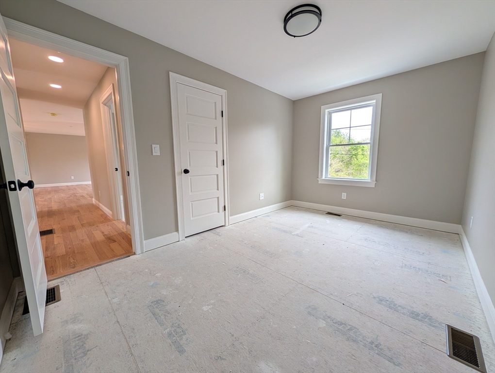 5 Tyler Avenue Wareham, MA 02538 - Photo 23 of 39