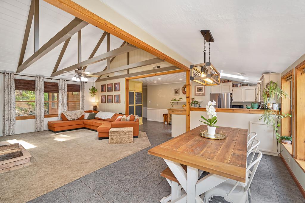 14067 Linden Road Grass Valley, CA 95945 - Photo 11 of 88