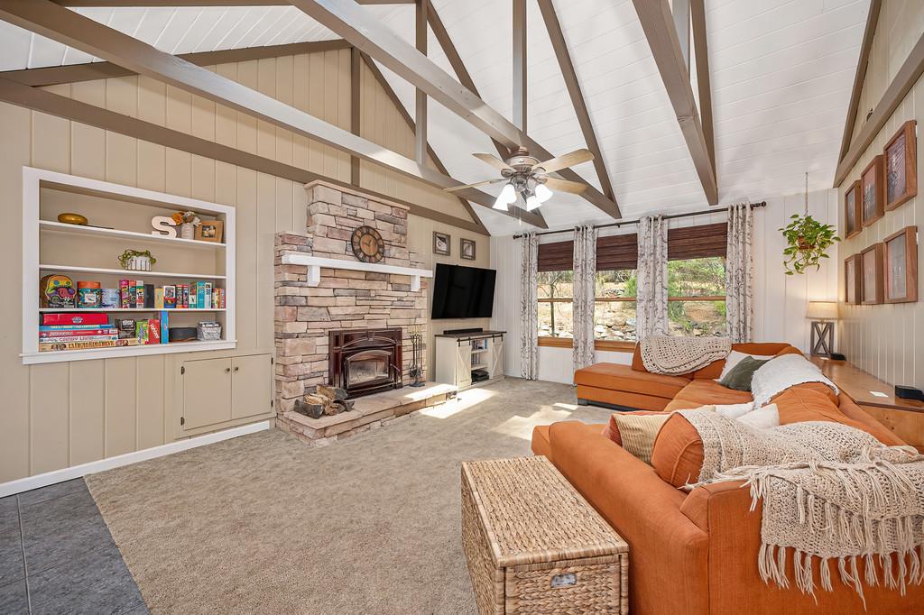 14067 Linden Road Grass Valley, CA 95945 - Photo 15 of 88