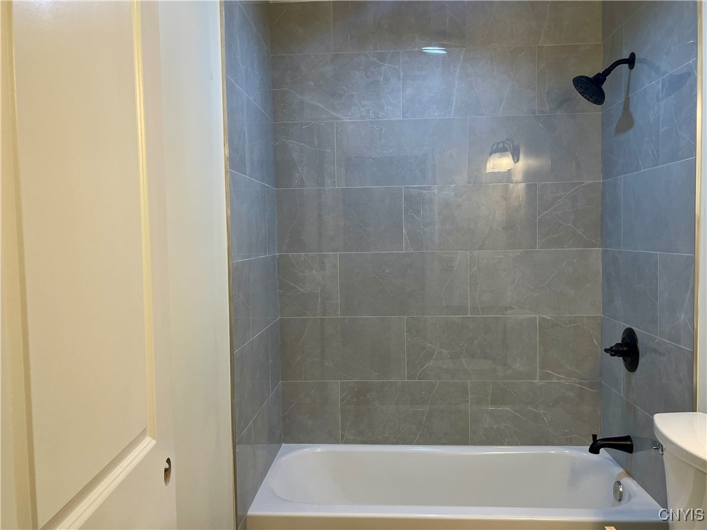 9666 Mallory Road New Hartford, NY 13413 - Photo 13 of 23