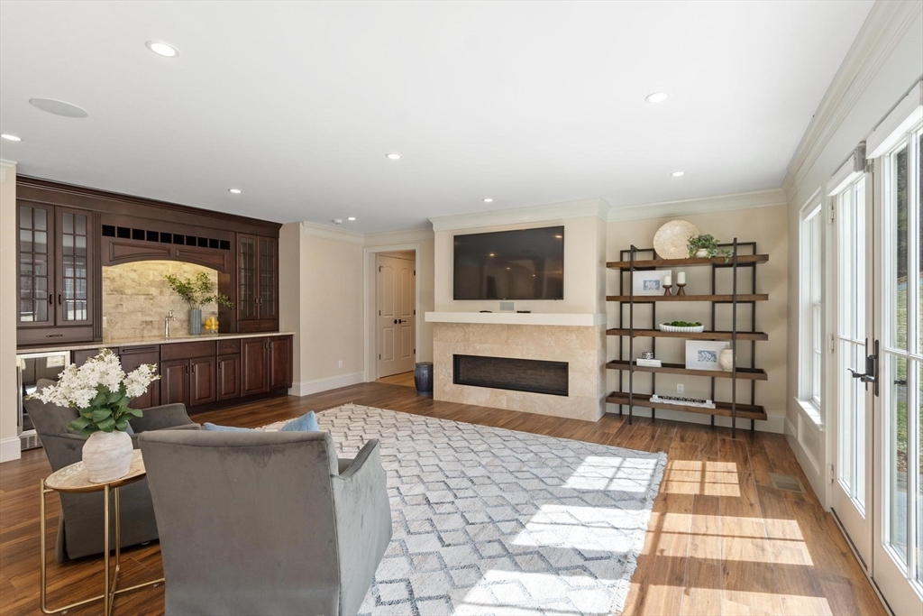 18 South Shaker Road Harvard, MA 01451 - Photo 21 of 40 a living room with furniture