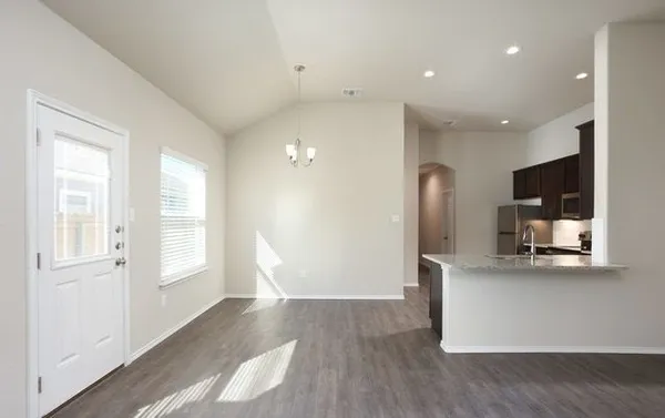 $1,650 | 3414 Scott Circle, Seguin, TX 78155