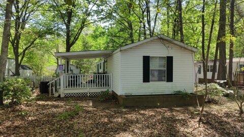 1150 Stateline Road Clover, SC 29710 - Photo 2 of 9 1150 Stateline Road 1