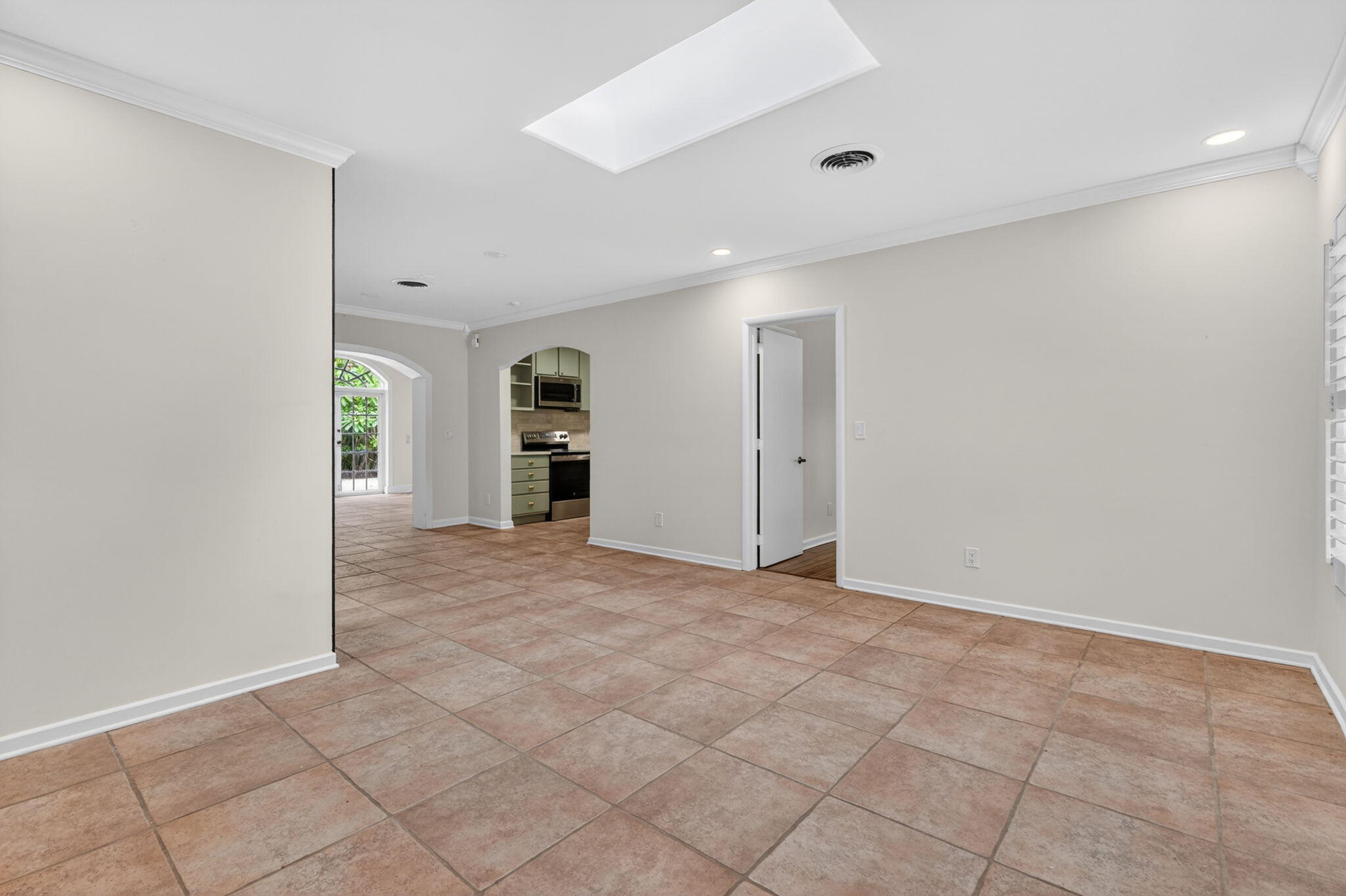 606 Paulina Road Jupiter, FL 33477 - Photo 14 of 49 10-web-or-mls-_MLP0845